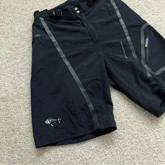 Descente Men’s Mountain Bike Cycling Non Padded Shorts Size Small Outdoor Active - Picture 16 of 16